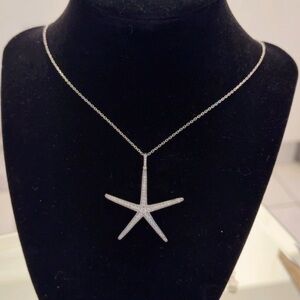 Starfish Pendant Necklace